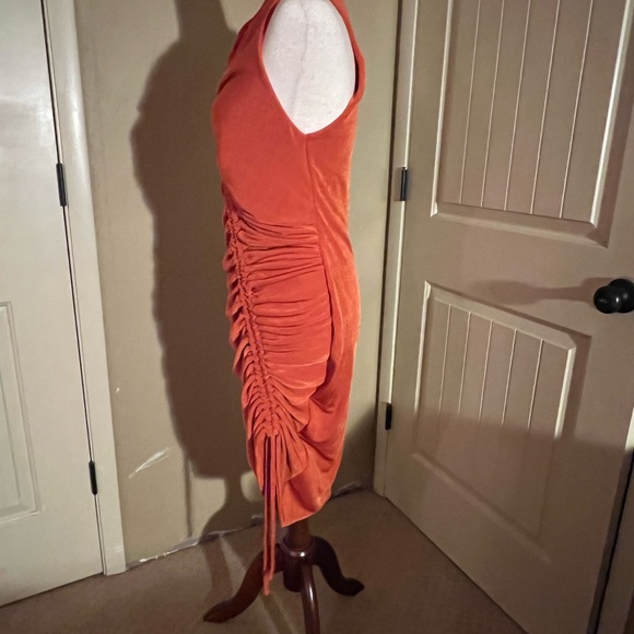 Club London Gorgeouss Orange Rouched Dress- Sz 14 - Picture 4 of 5